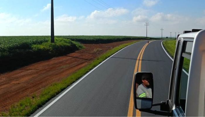  Rodovia de acesso a Goioxim recebe melhorias na pista e nova sinalização